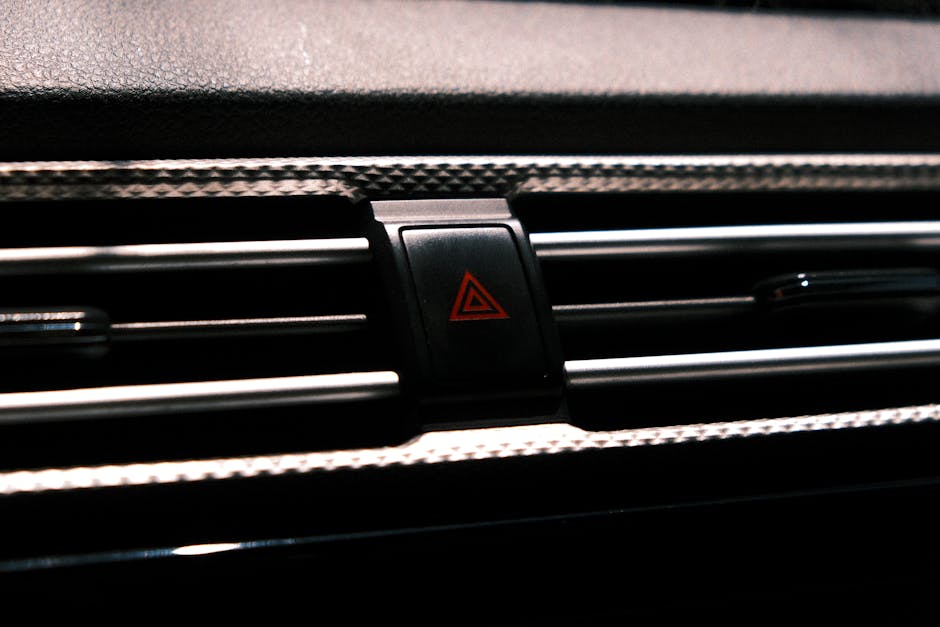 voyant triangle rouge voiture
